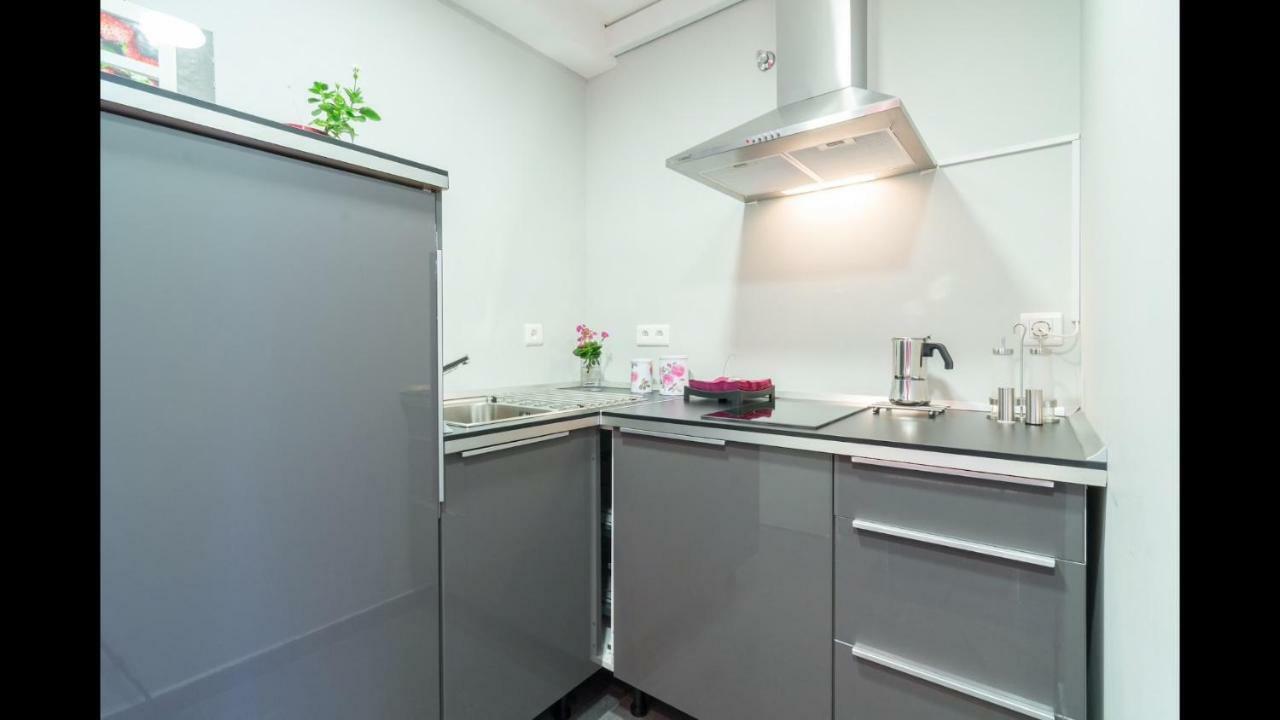 Kentia Rooms Малага Экстерьер фото