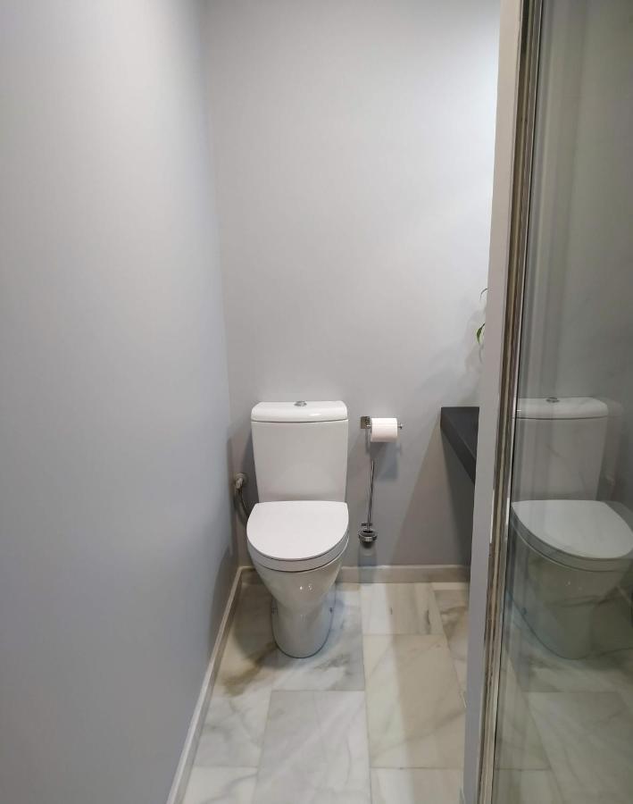 Kentia Rooms Малага Экстерьер фото